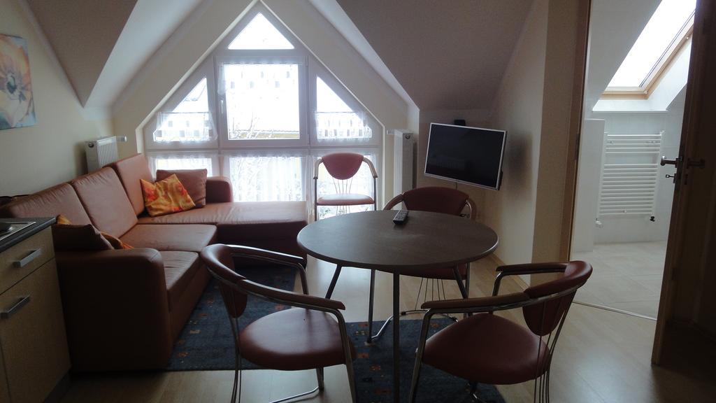 Fritzis Haus Apartment Dierhagen Ngoại thất bức ảnh