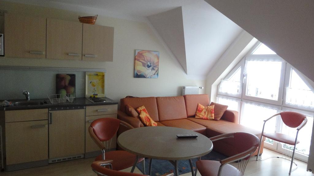 Fritzis Haus Apartment Dierhagen Ngoại thất bức ảnh